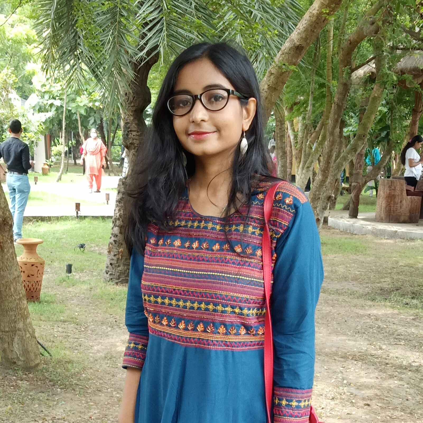  Surabhi Chakrabartty